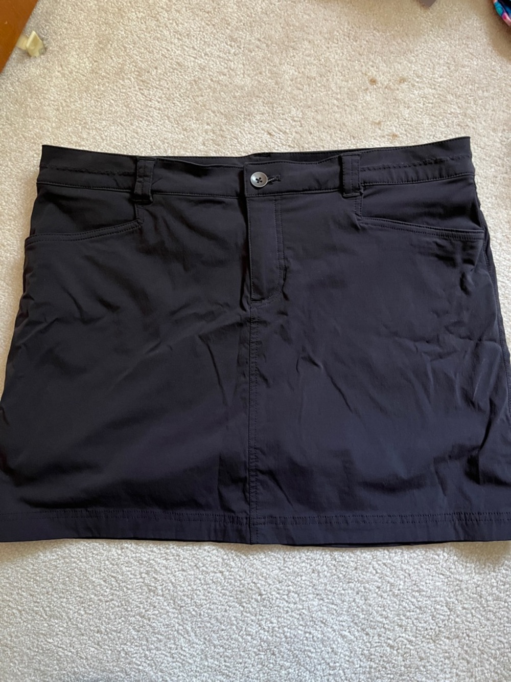 Eddie Bauer Black Women's Skorta with Branded Tag Sz P14